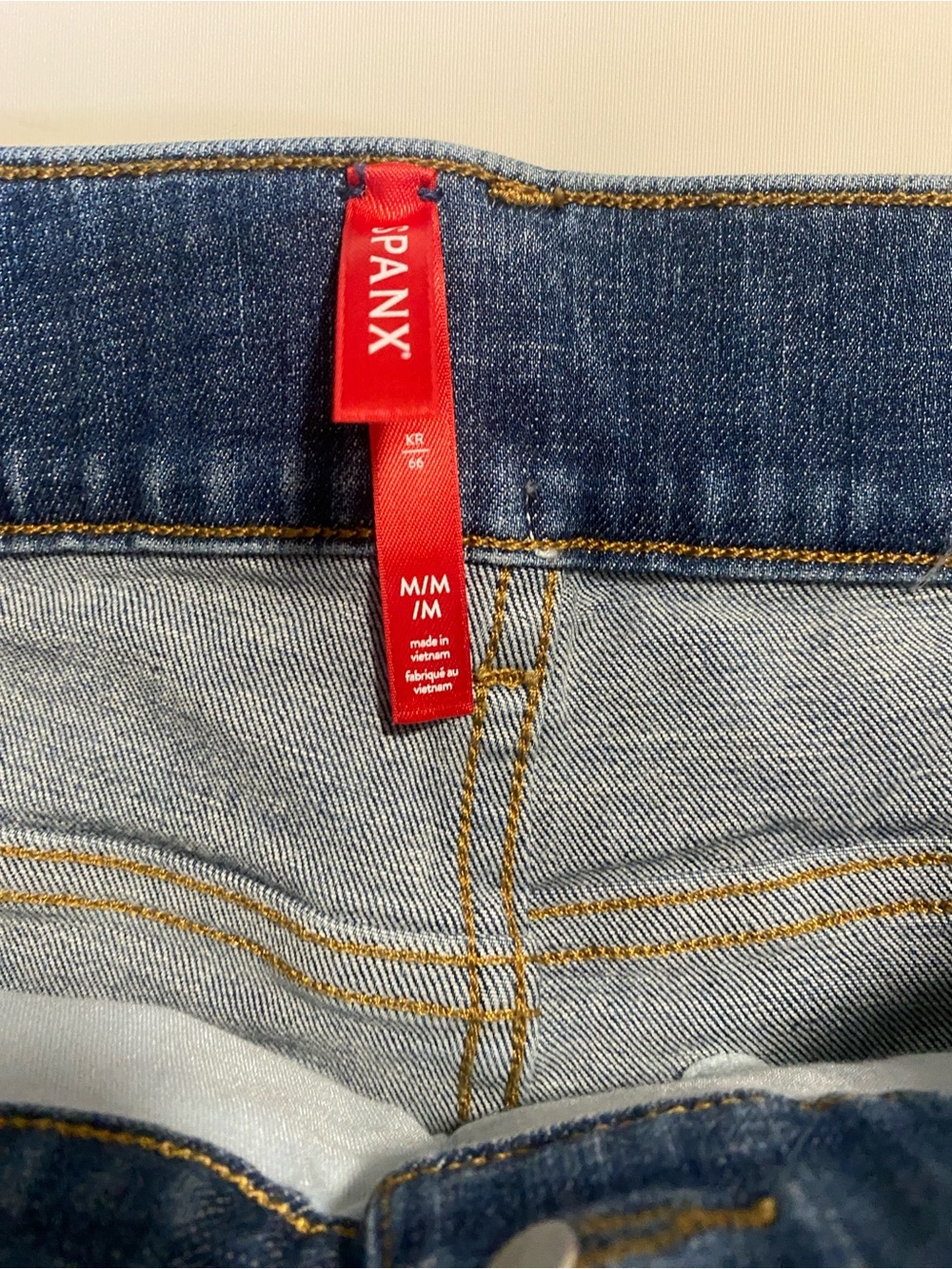 NWT Spanx Cropped Wide Leg Jeans In Shaded Blue - Size M - Picture 9 of 11